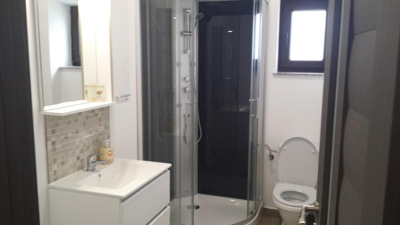 Apartament Mario Leilighet Rădăuţi Eksteriør bilde